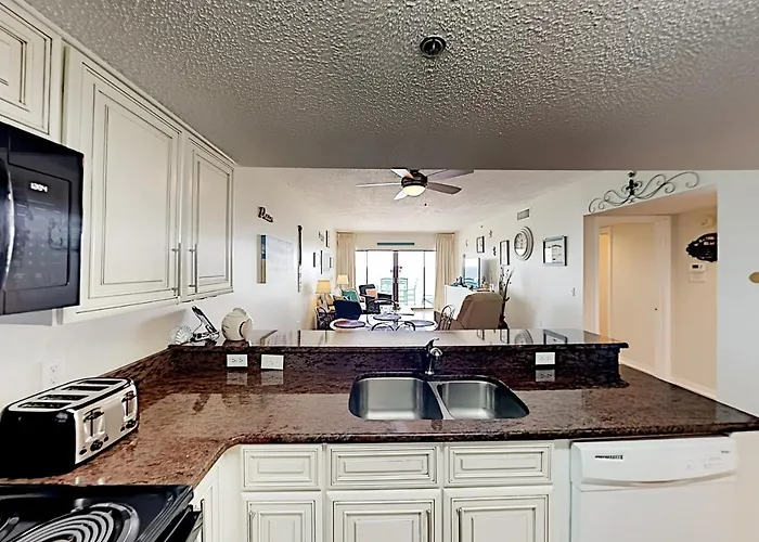 Tropical Winds 503 Apartment *